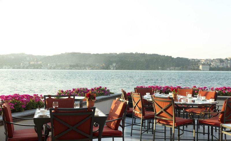 Four Seasons Hotel Istanbul At The Bosphorus Esterno foto