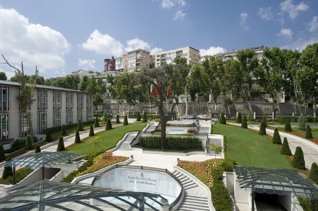 Four Seasons Hotel Istanbul At The Bosphorus Esterno foto