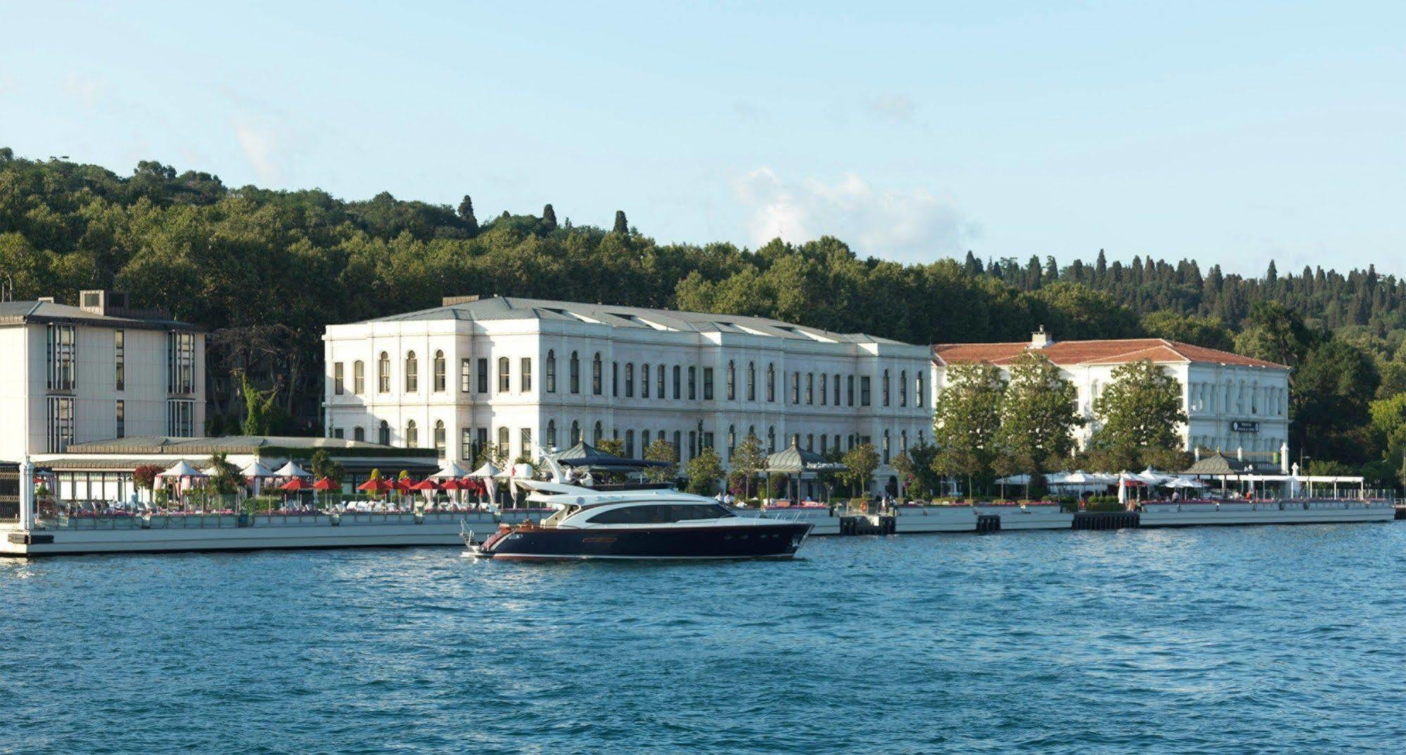 Four Seasons Hotel Istanbul At The Bosphorus Esterno foto