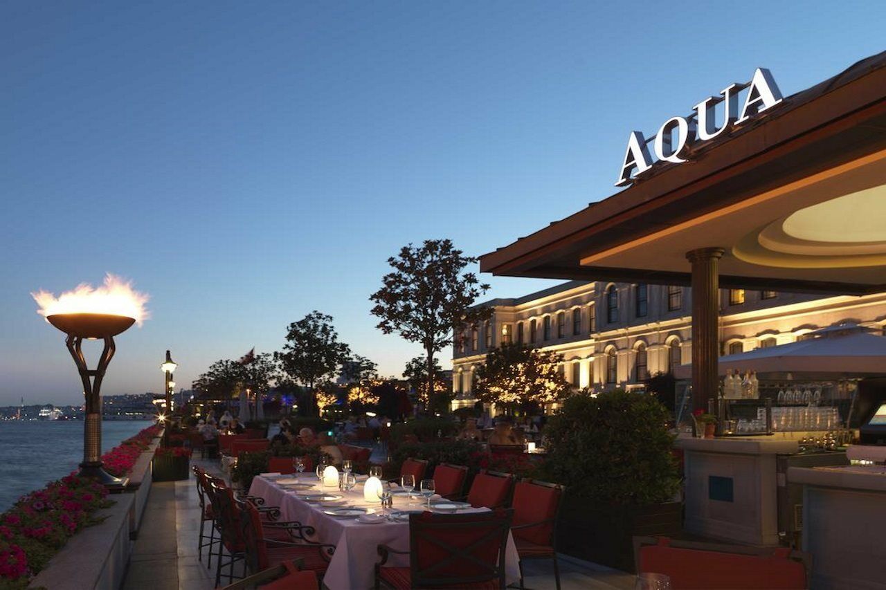 Four Seasons Hotel Istanbul At The Bosphorus Esterno foto