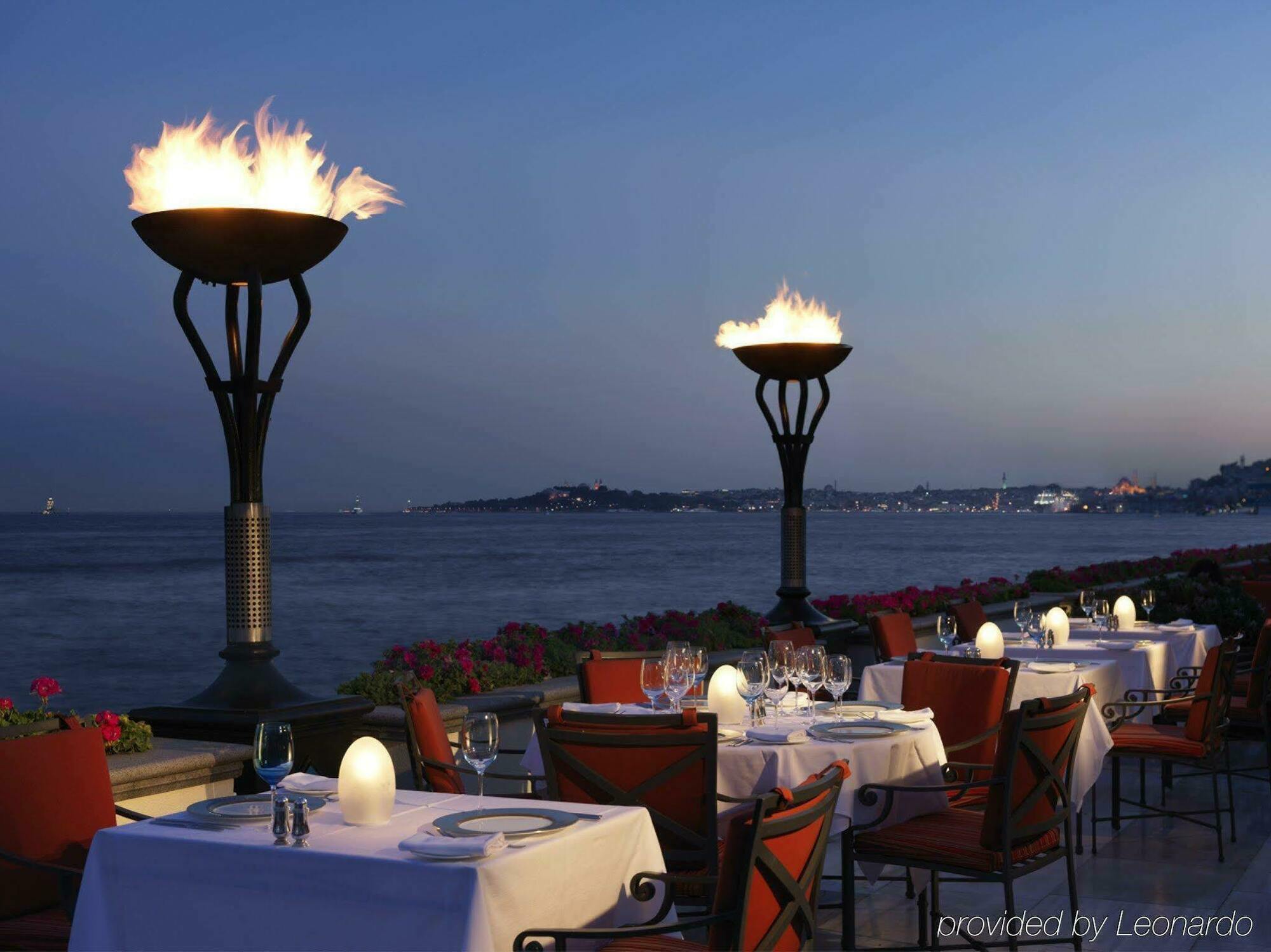 Four Seasons Hotel Istanbul At The Bosphorus Esterno foto